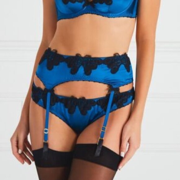 New Agent Provocateur Aymee Silk Blue/Black Brief Panties NWT Size AP 4/Large - Picture 9 of 17